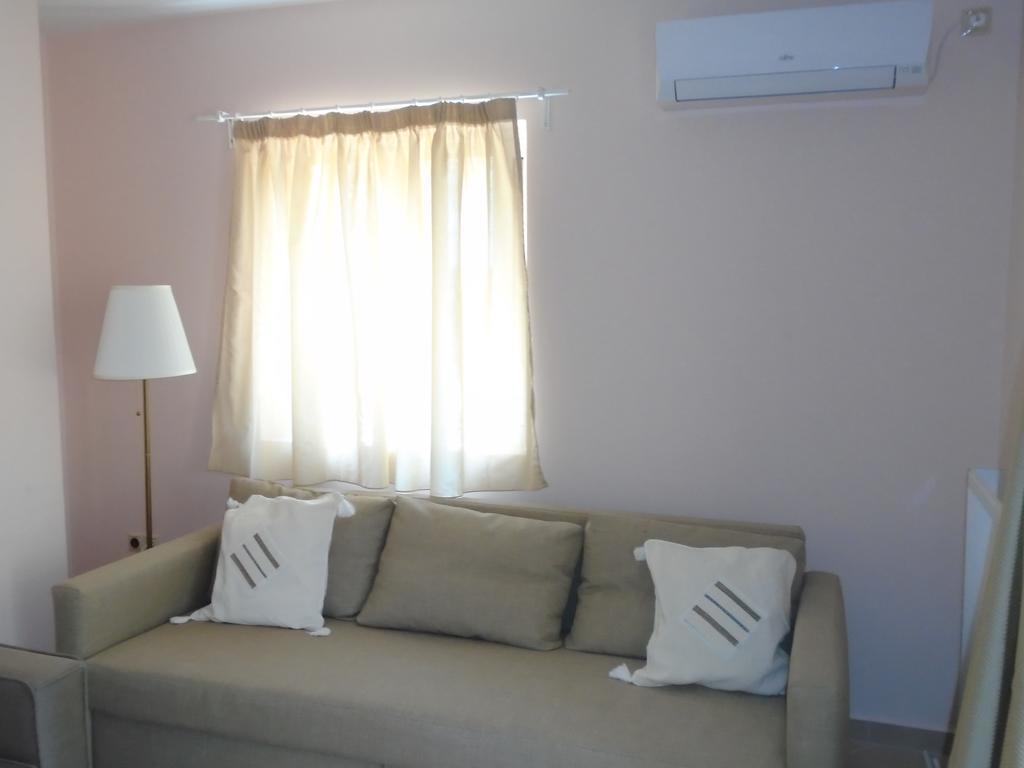 Socrates Family Apartments Kalligoni Kültér fotó